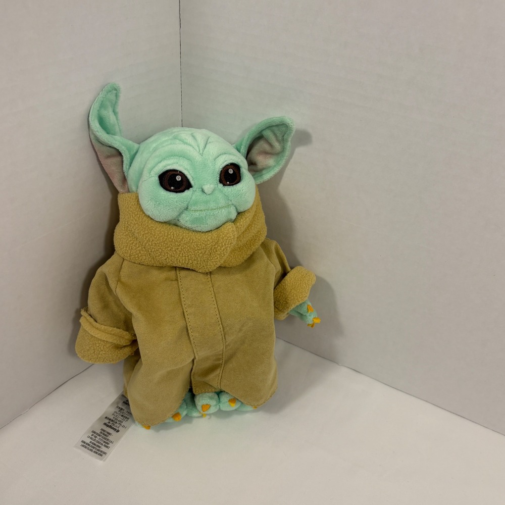 Disney Star Wars The Mandalorian The Child Grogu Plush Toy 10 inch Green Tan
